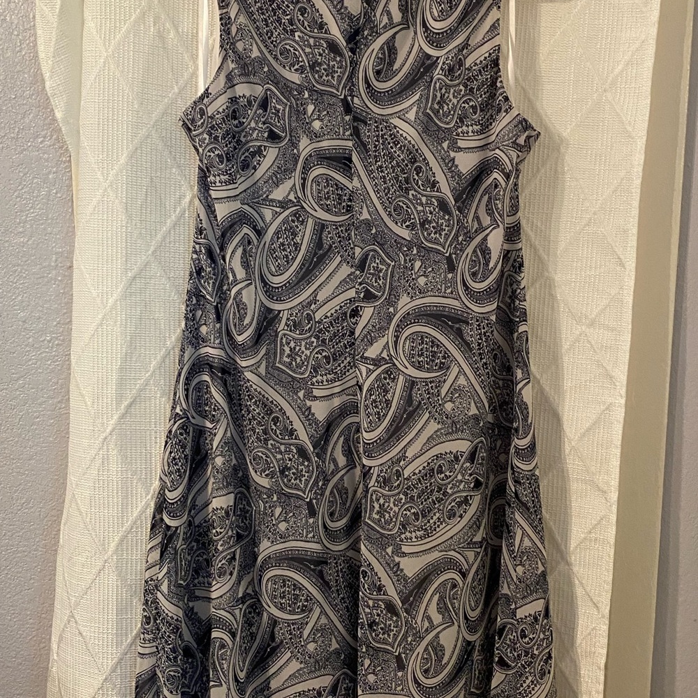 Elegant Paisley Print Dress